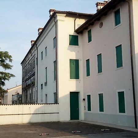 Residence Montegrappa Sandrigo Exteriör bild